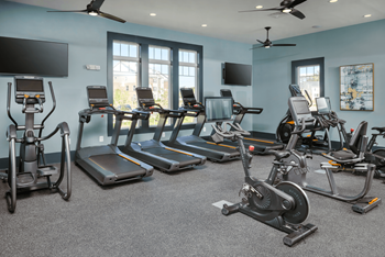 EVOLV at Stonehaven in White Plains, Maryland Fitness Center